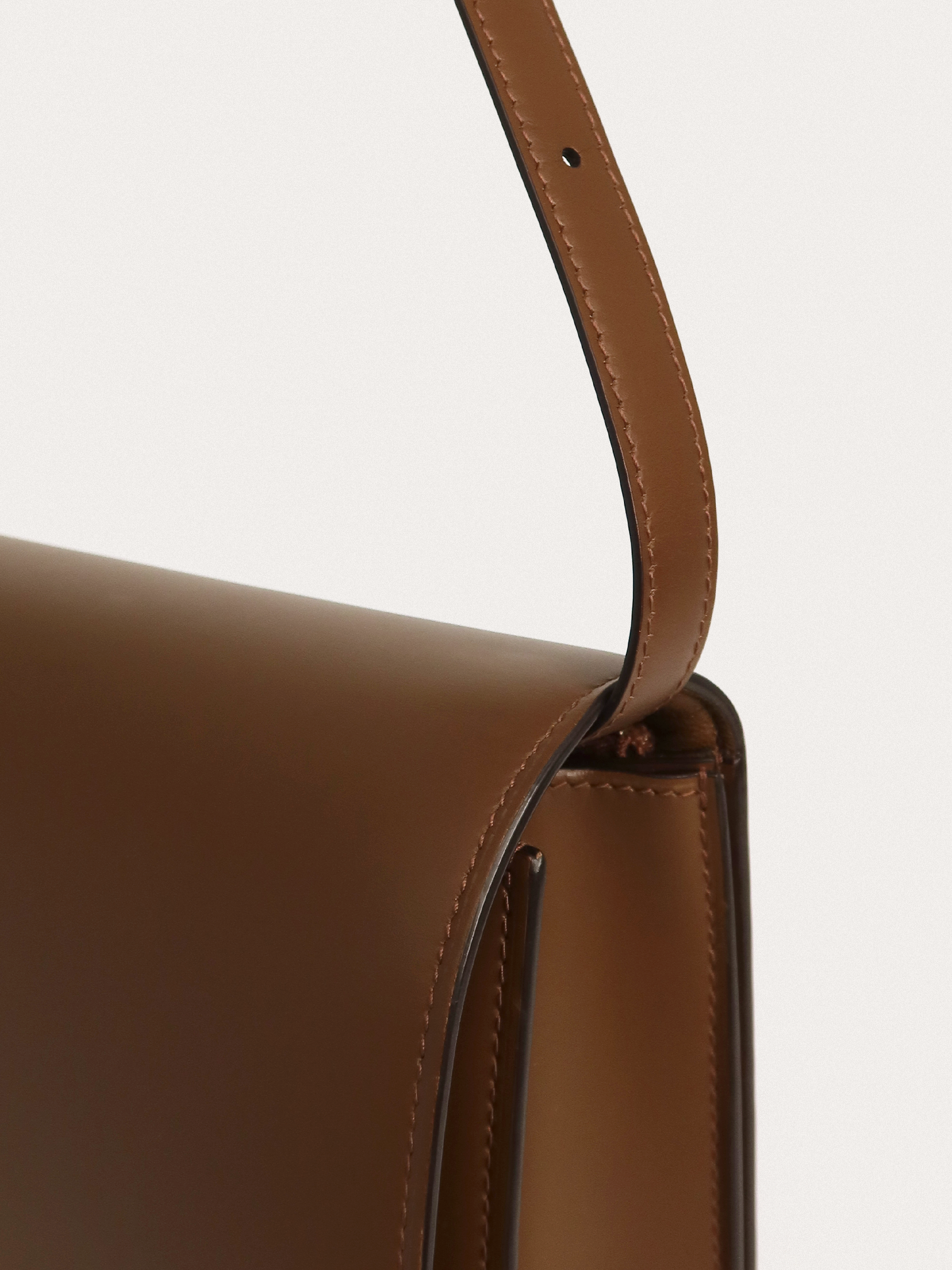 Celine Classic Box - Master