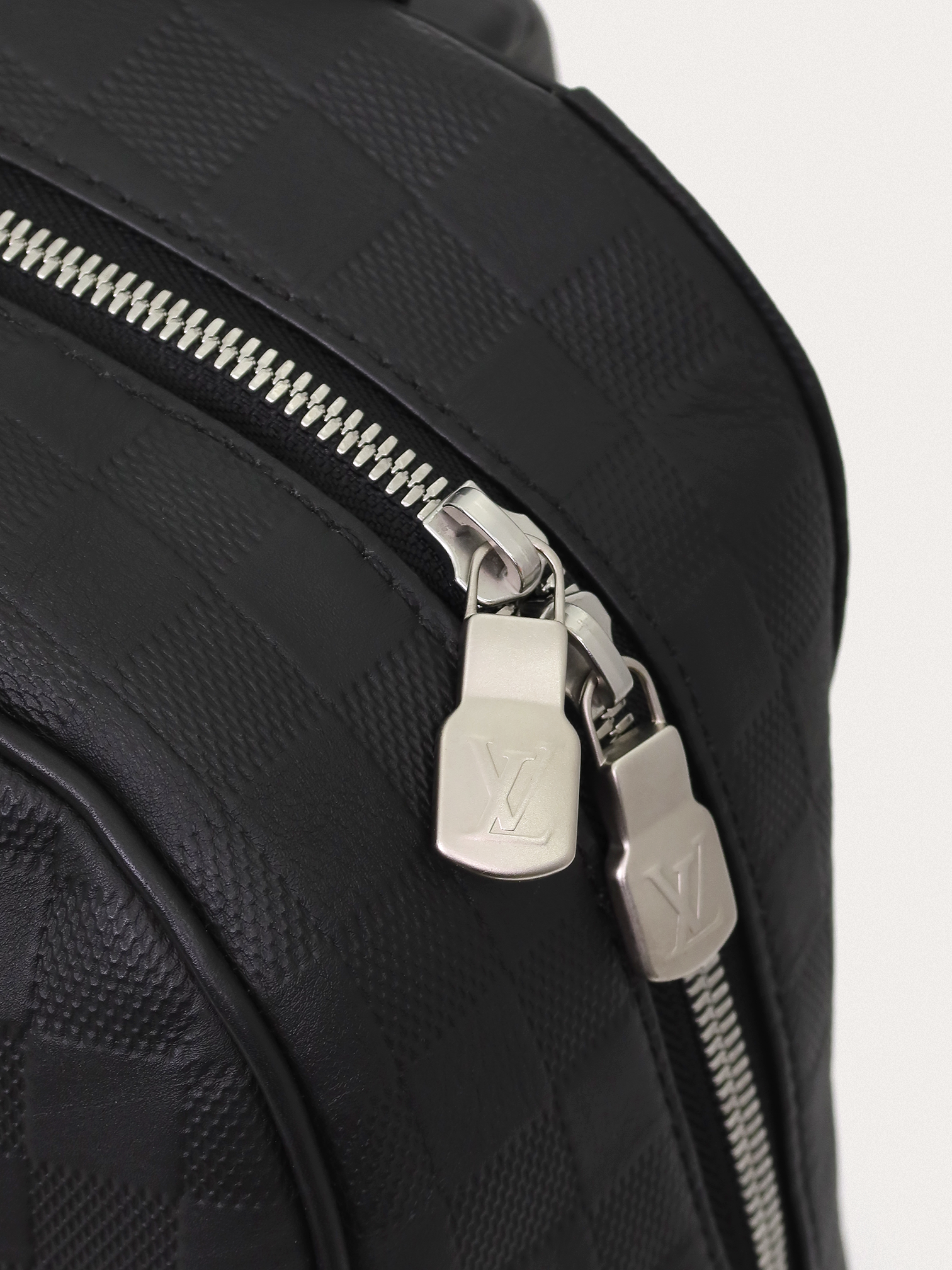 Louis Vuitton Campus - Master