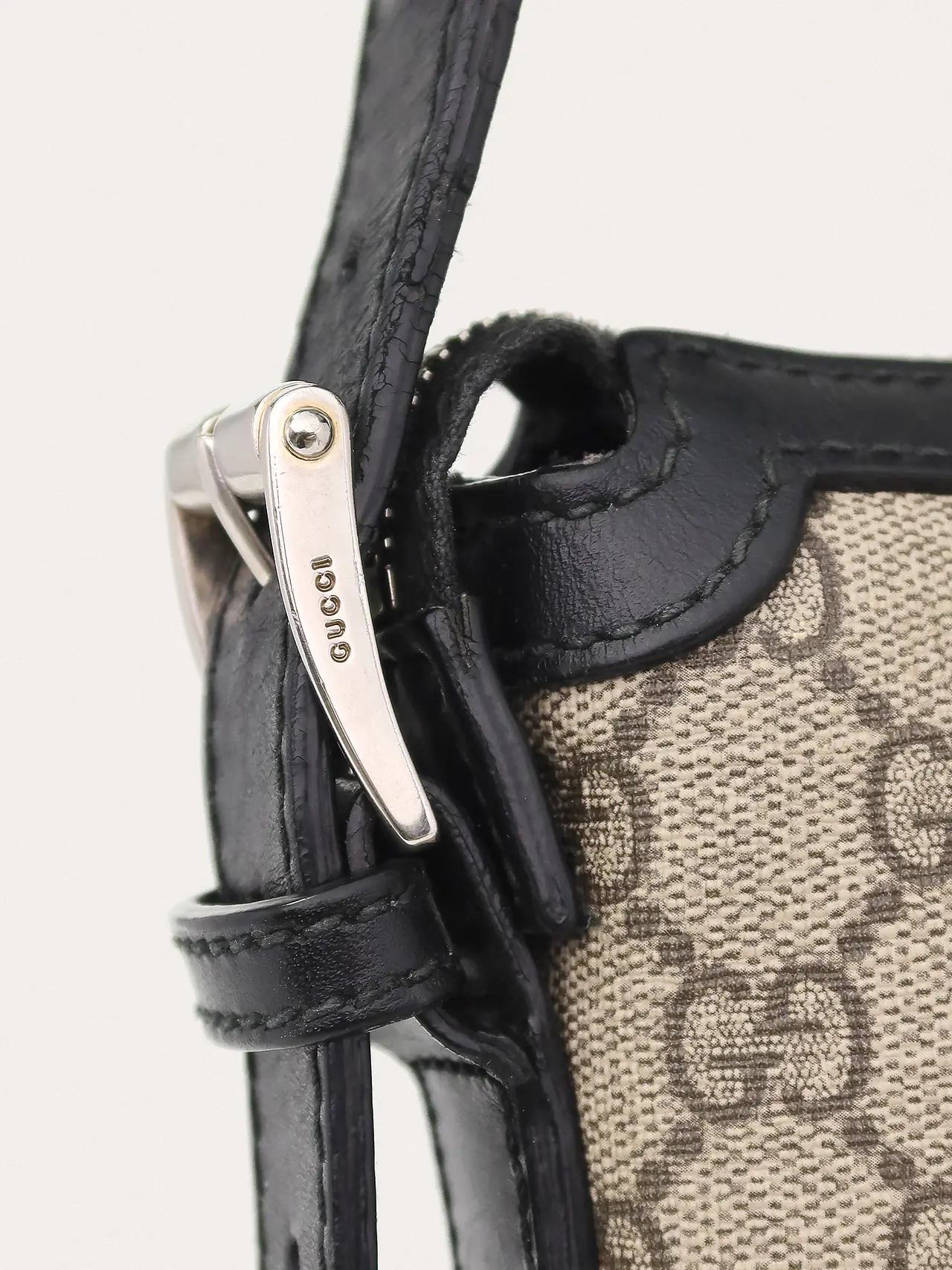 GG Supreme Monogram Web - Master