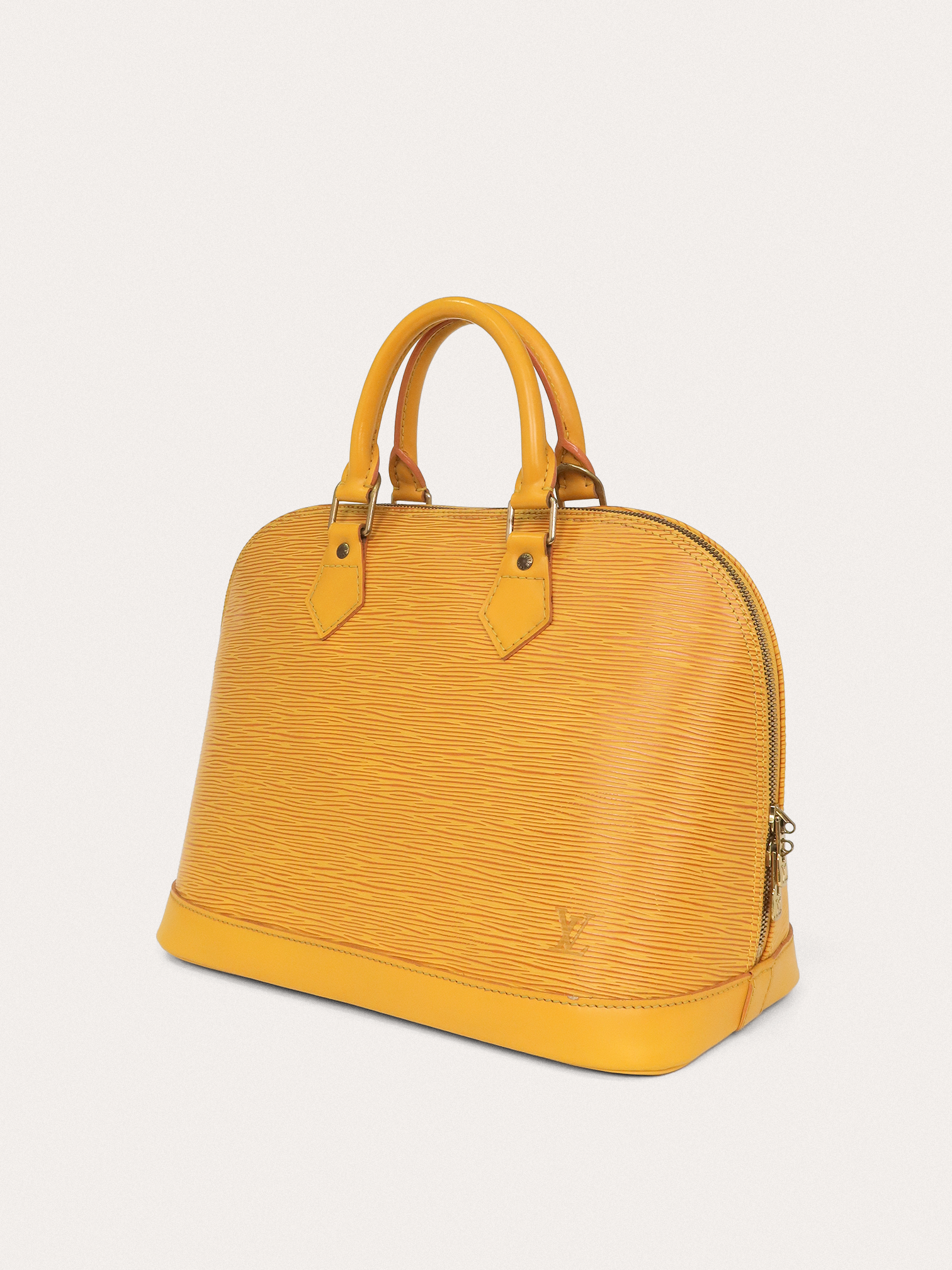 Louis Vuitton Alma PM - Master