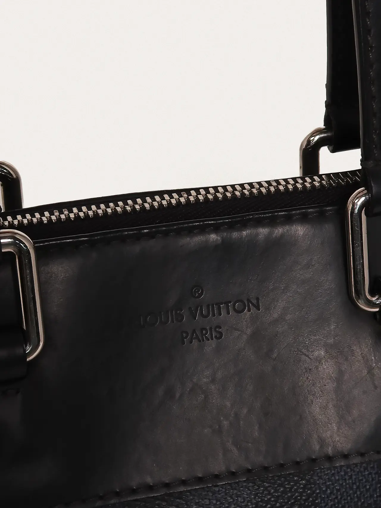 Louis Vuitton Porte Documents - Master