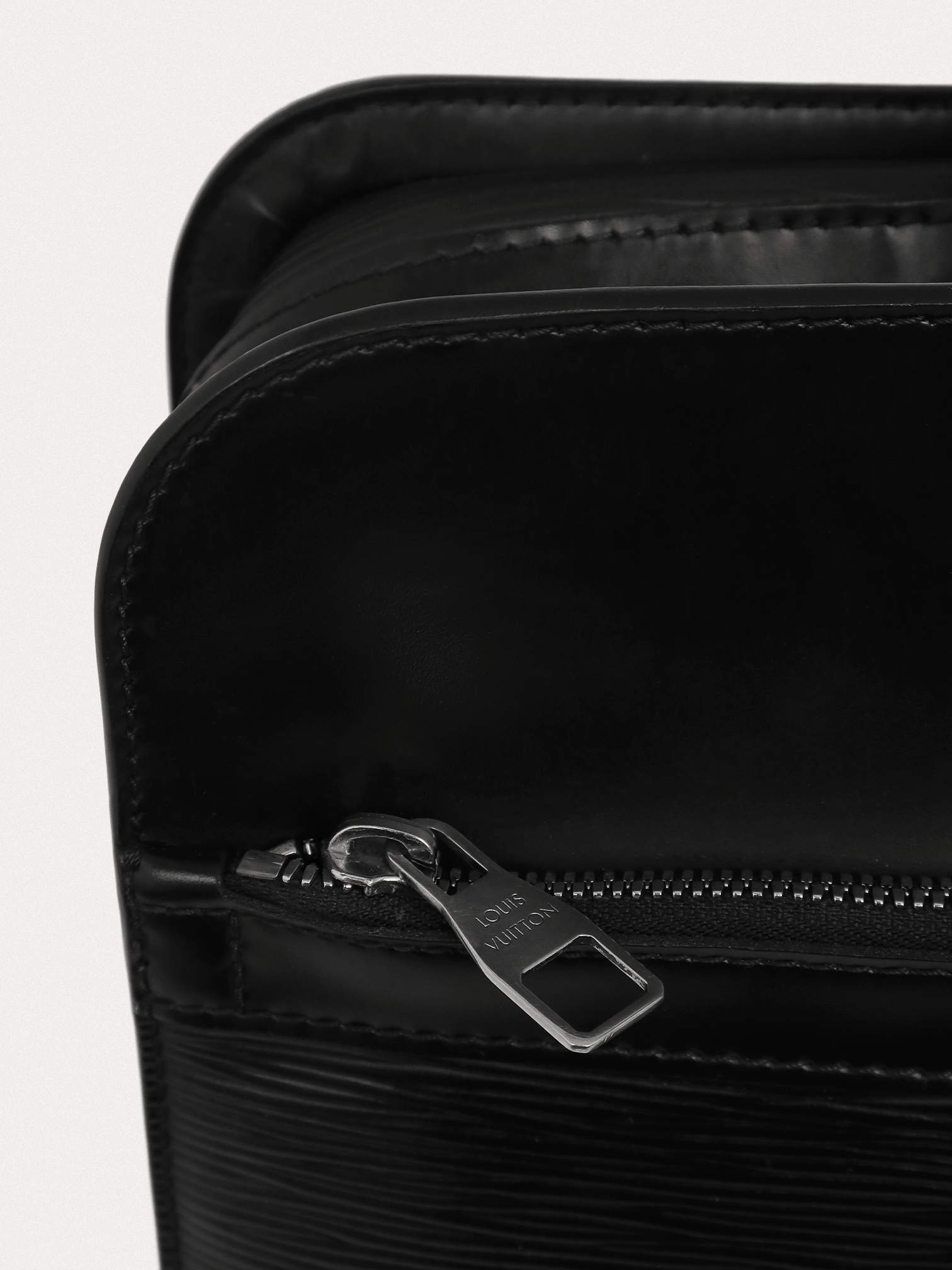 Louis Vuitton Porte Documents - Master