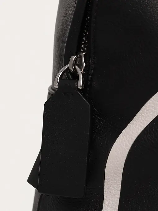 Valentino VLogo Signature Leather Backpack - Master