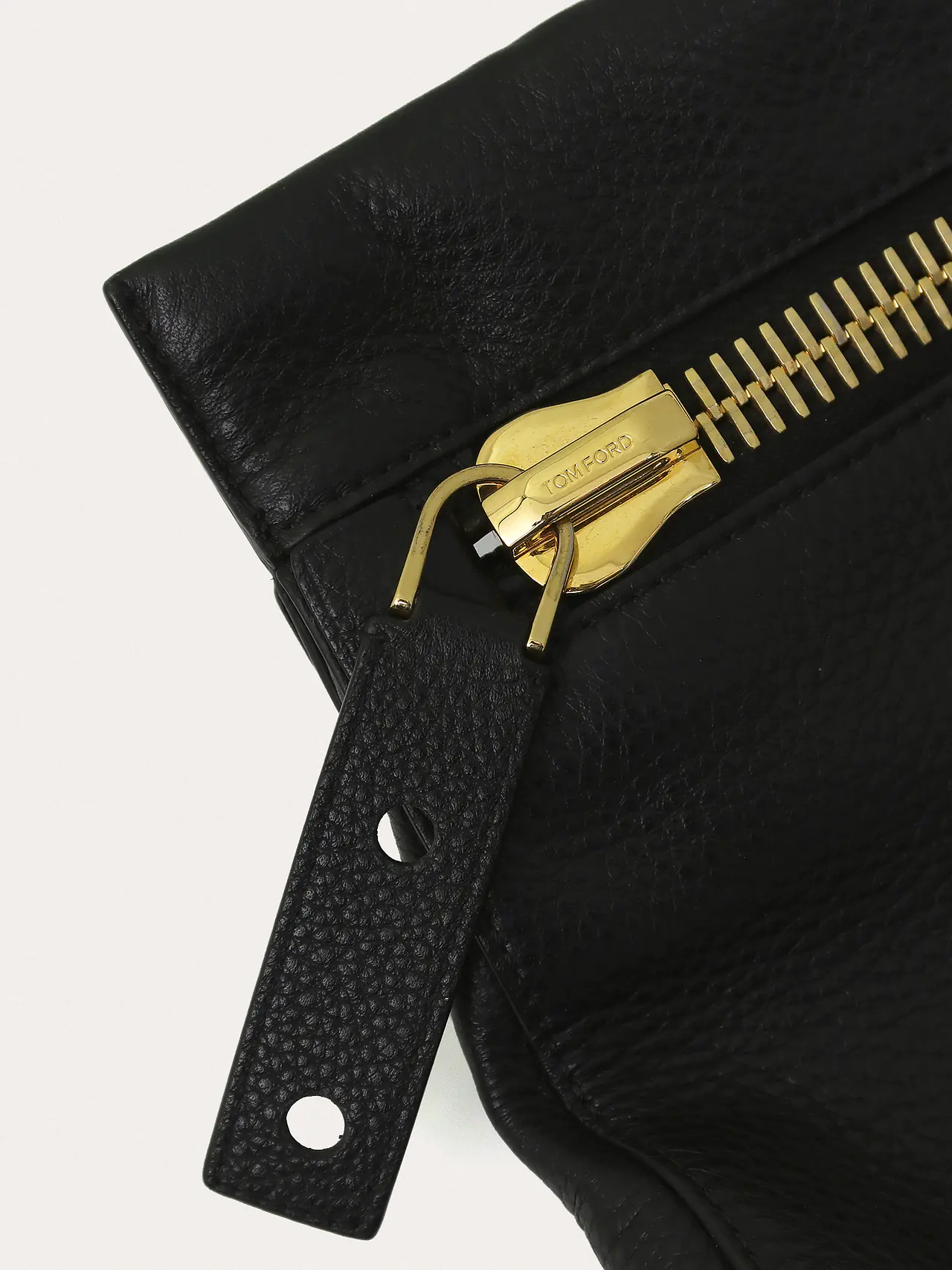 Alix Zip Clutch - Master