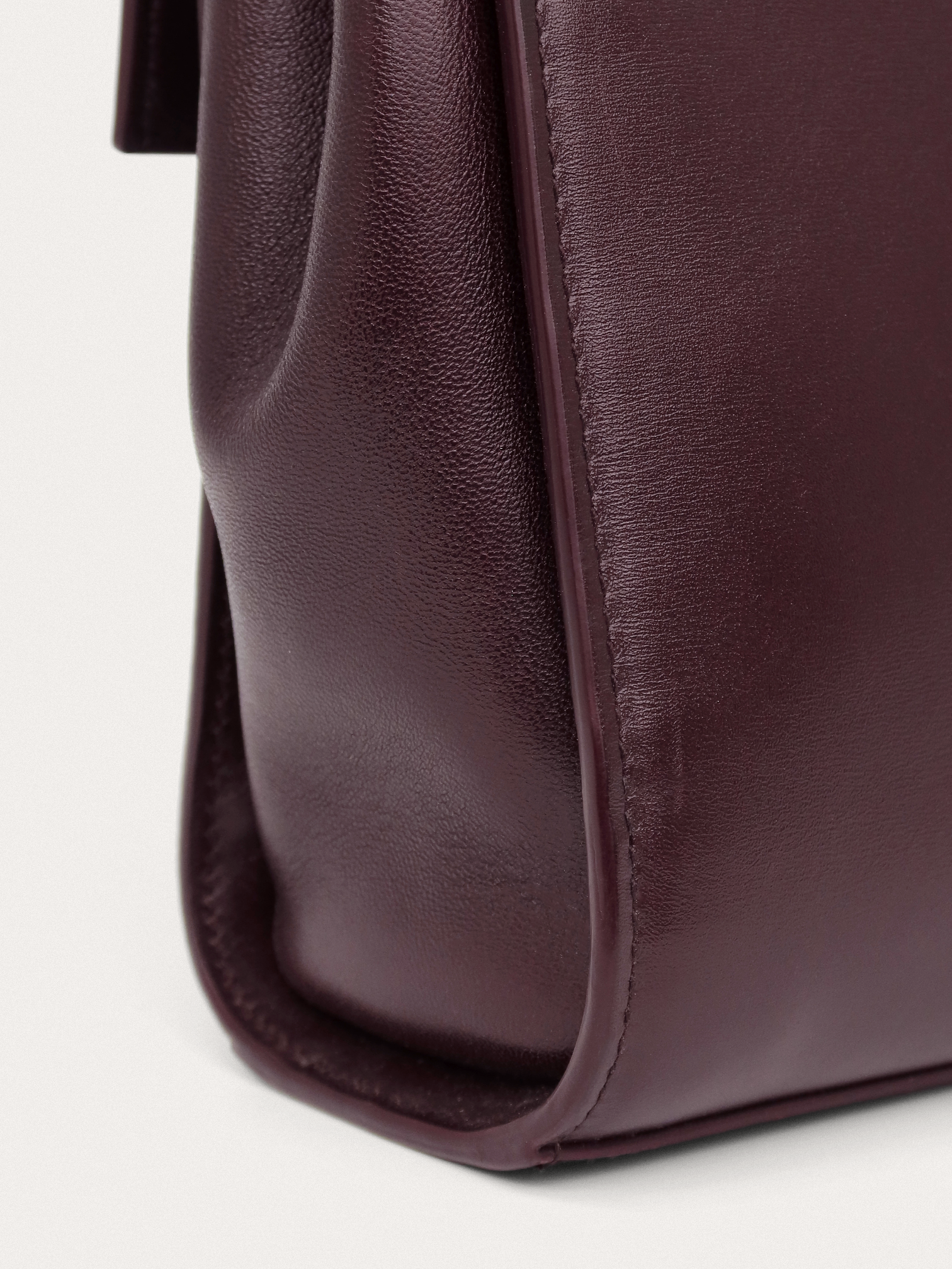 Bottega Veneta Clip - Master