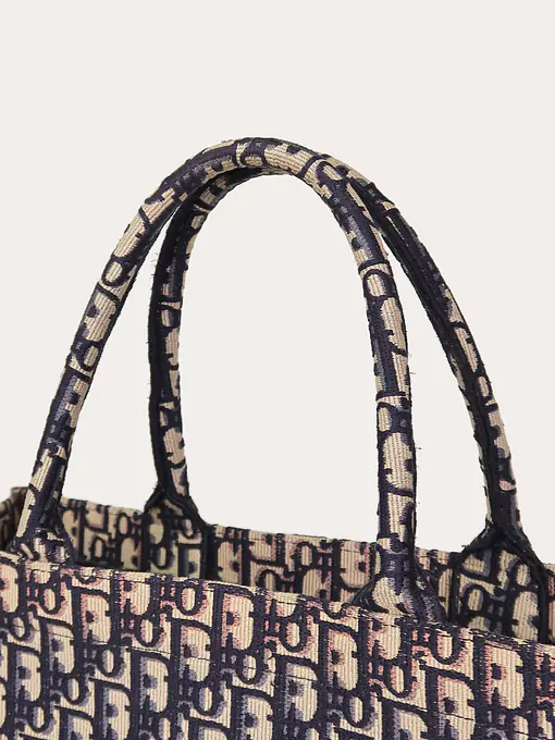 Book Tote Large - Master
