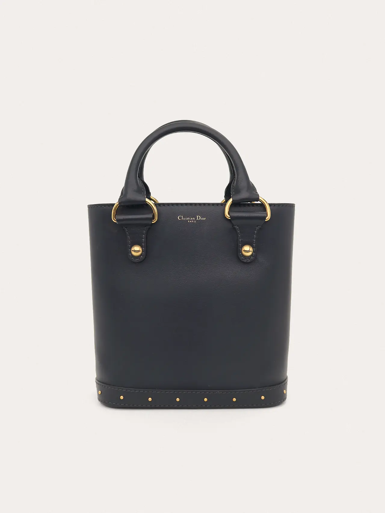 Dioravenue Bucket - Master