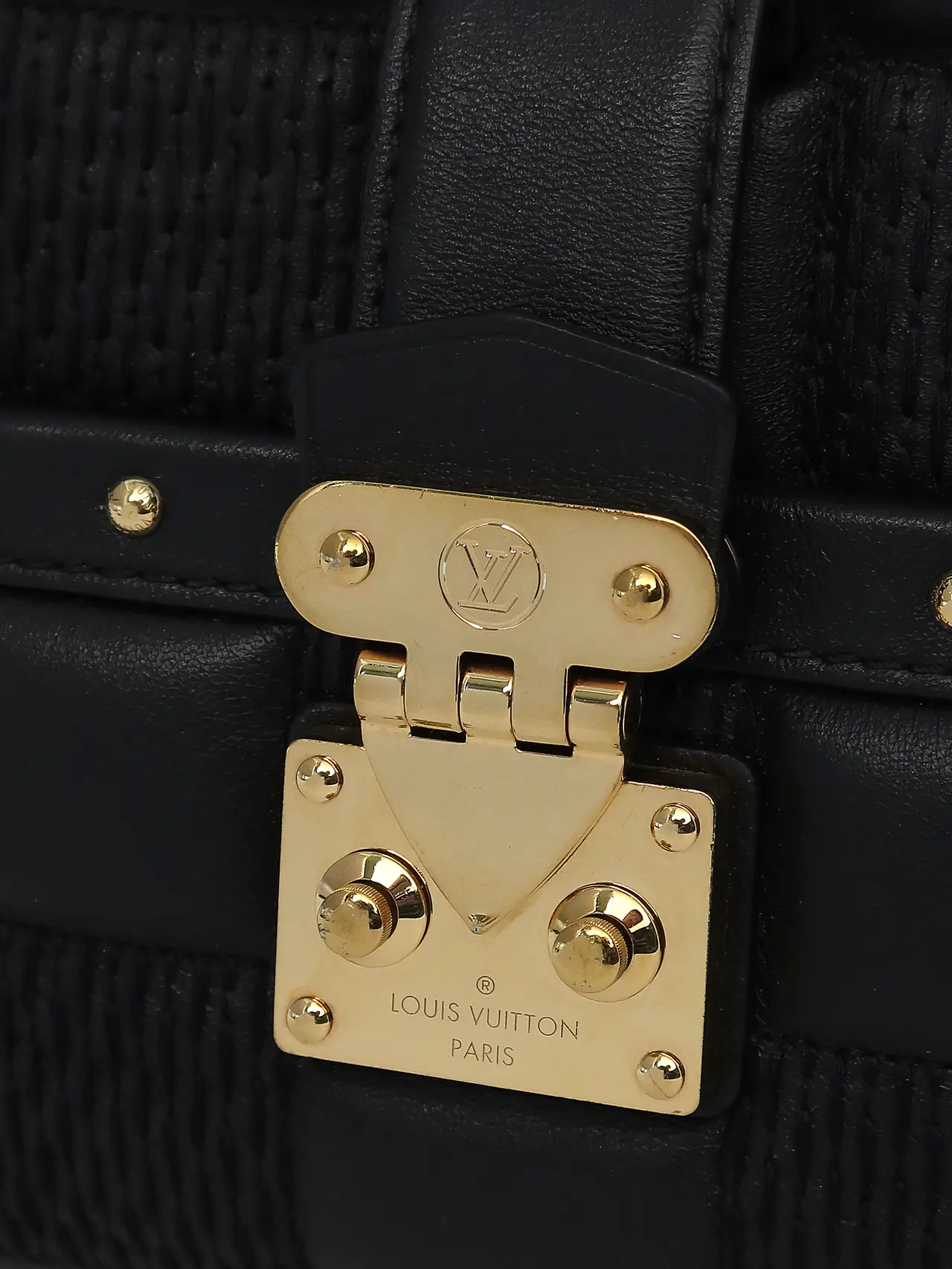 Louis Vuitton Troca - Master