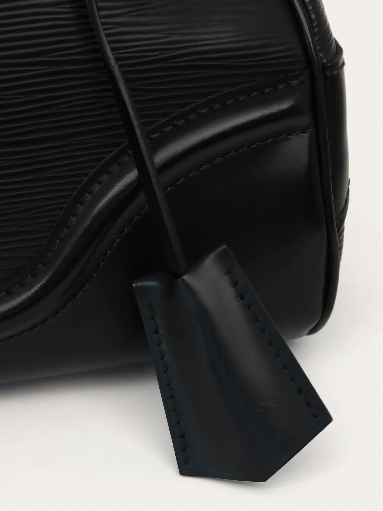 Louis Vuitton Bowling Montaigne PM - Master