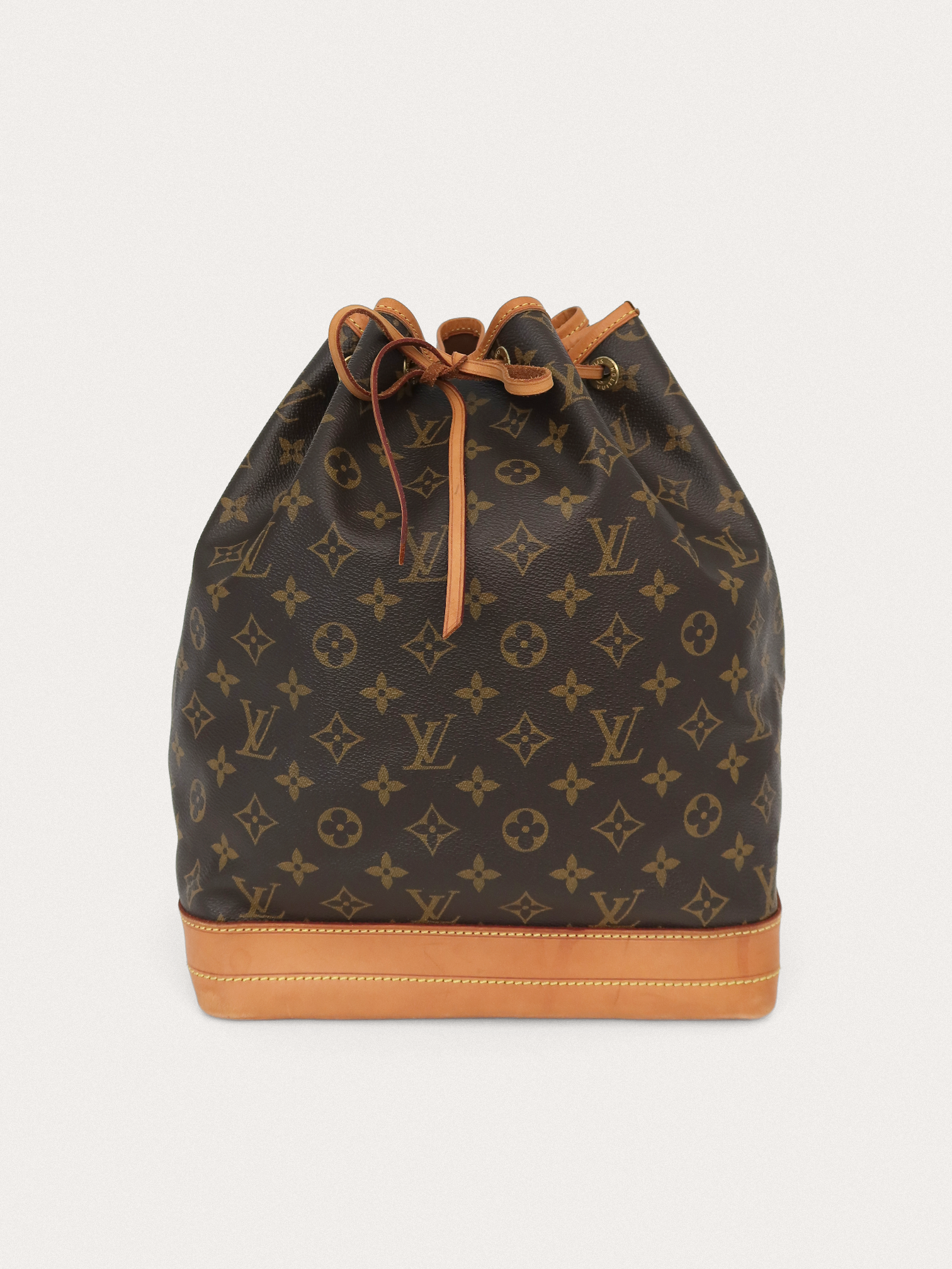 Louis Vuitton Noe primary image