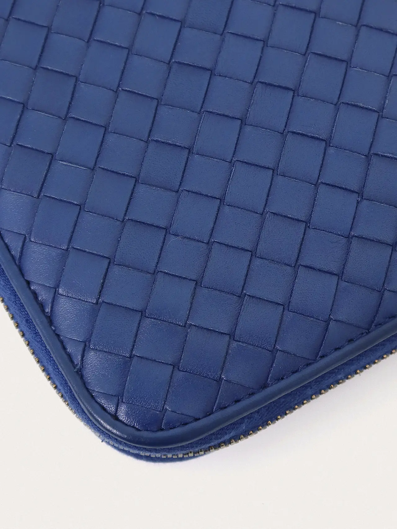 Intrecciato Zip Wallet - Master
