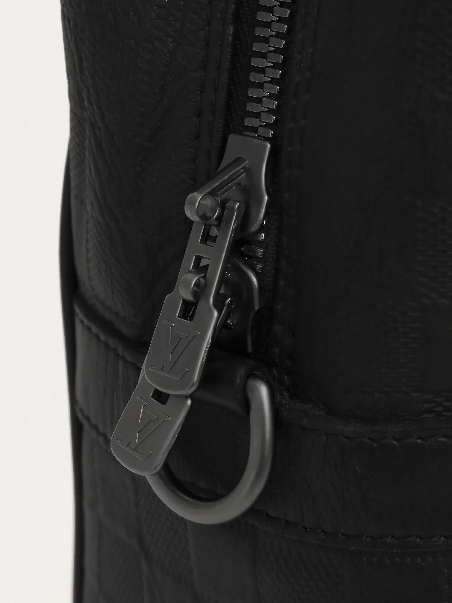 Louis Vuitton Porte Documents Voyage - Master