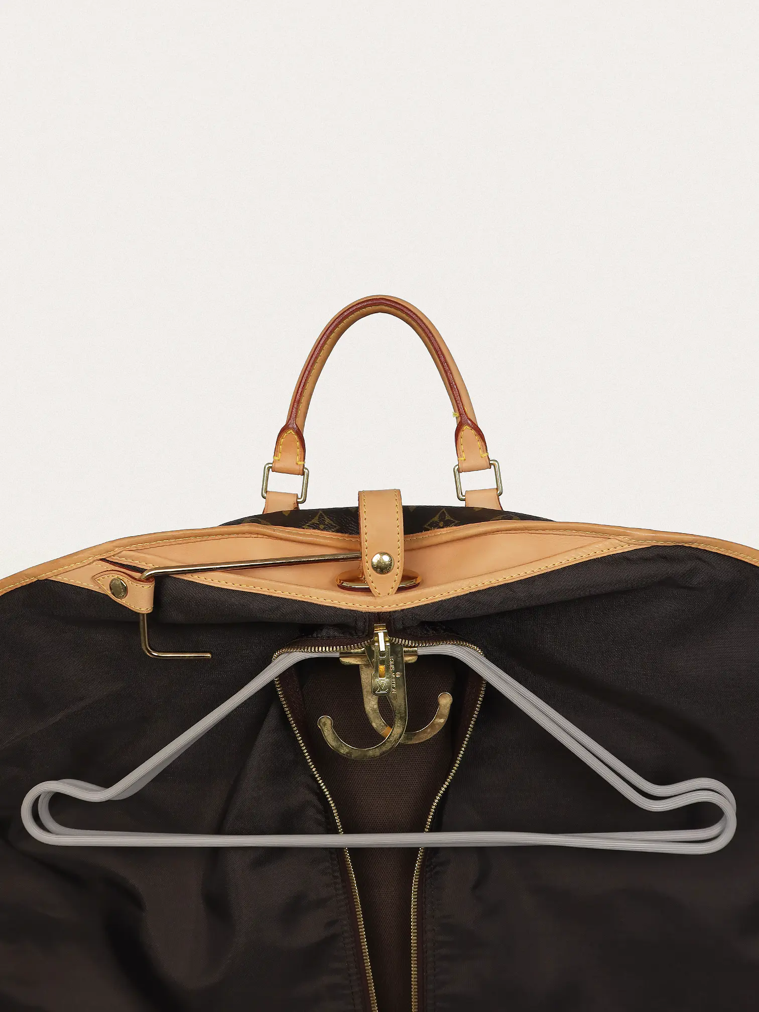 Louis Vuitton Garment Bag - Master