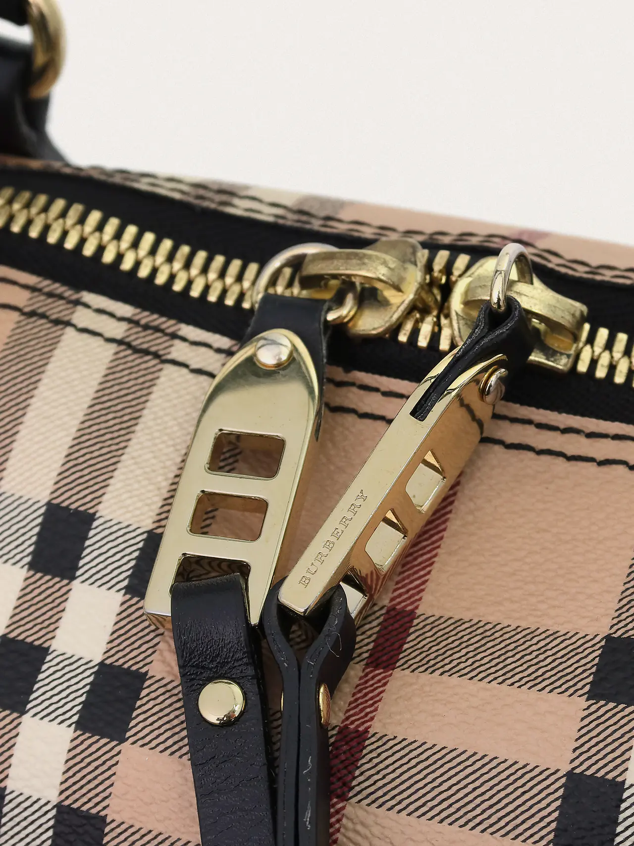 Salisbury Haymarket Check Tote - Master