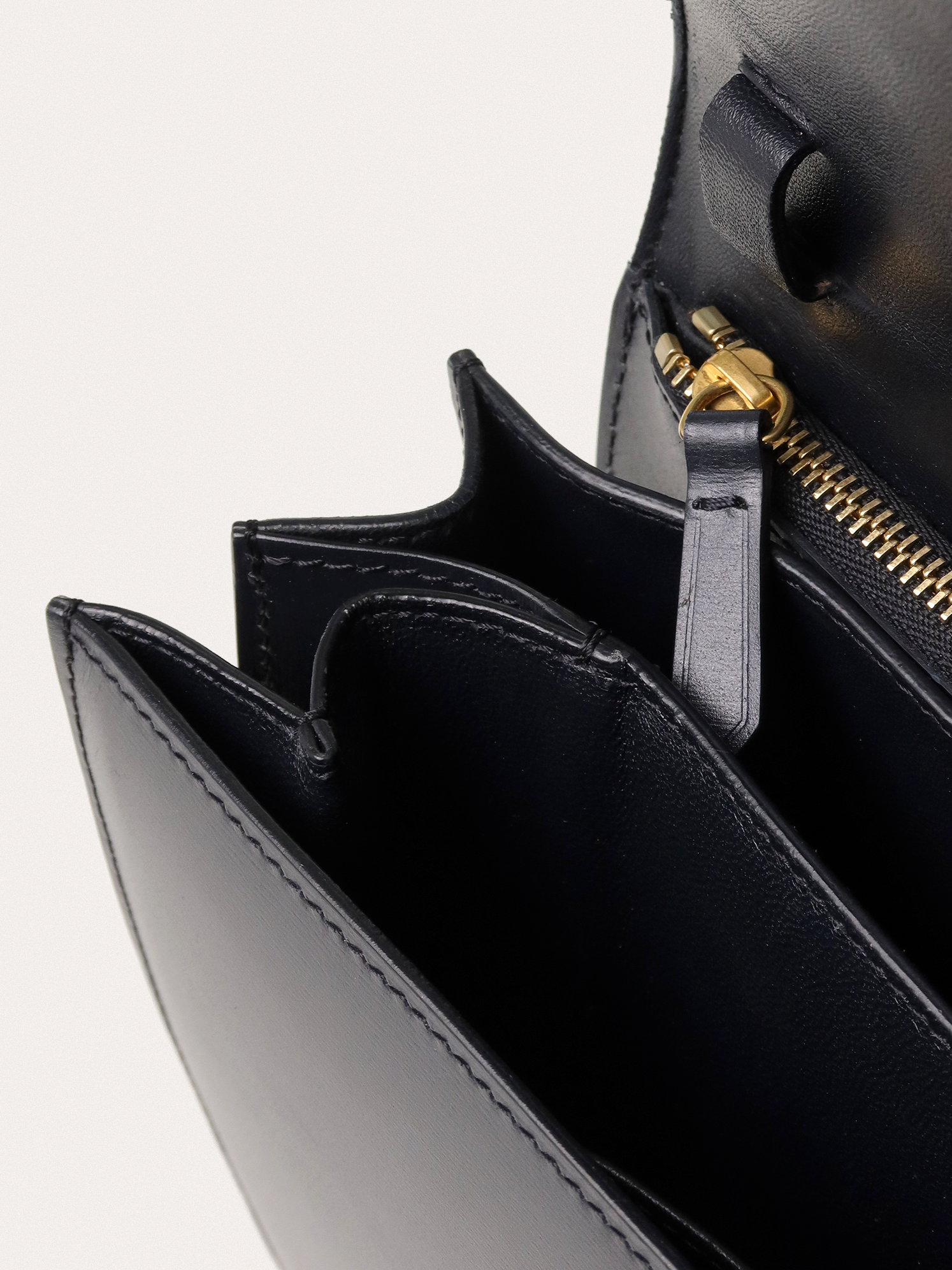 Celine Classic Box - Master