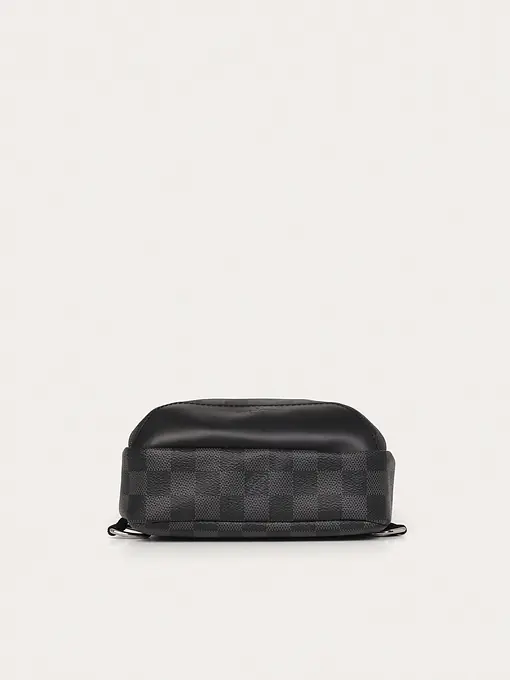 Louis Vuitton Avenue Sling - Master