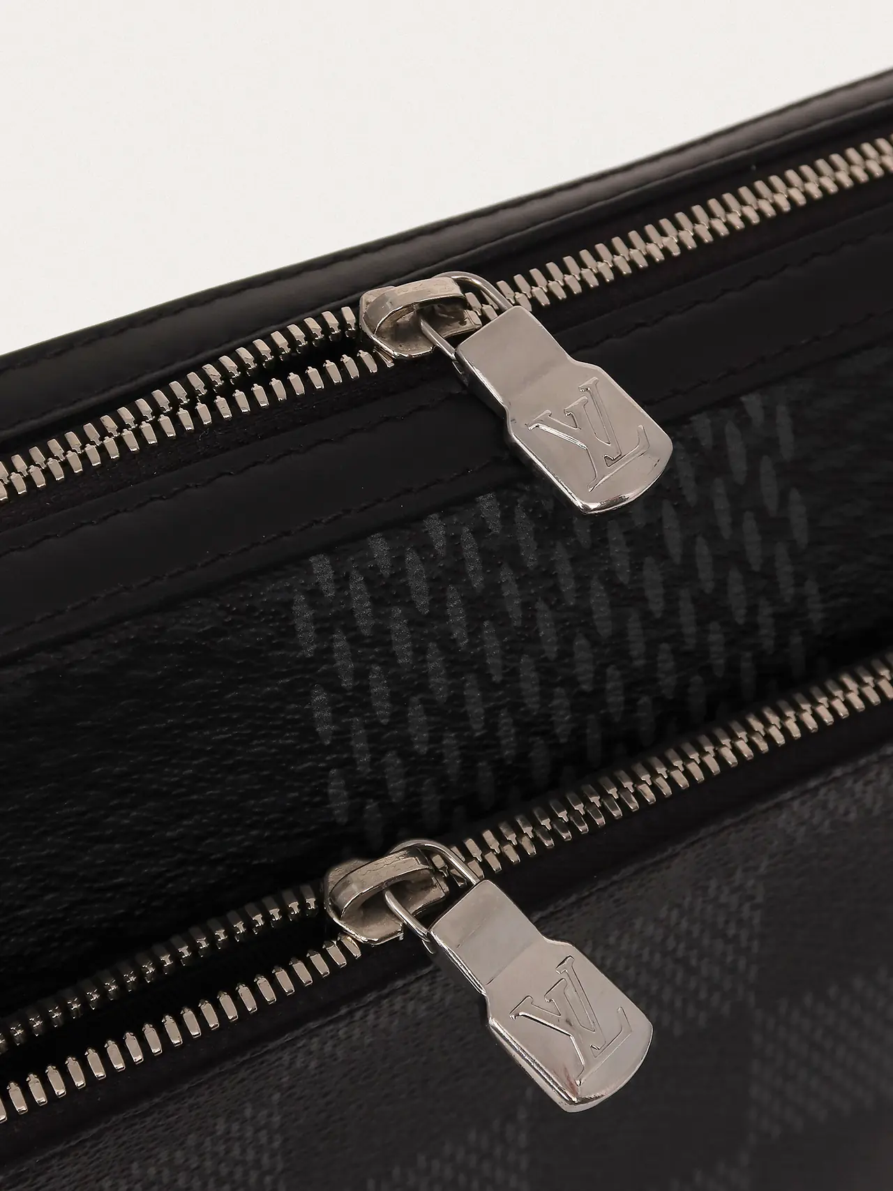 Louis Vuitton Trio Messenger Bag - Master