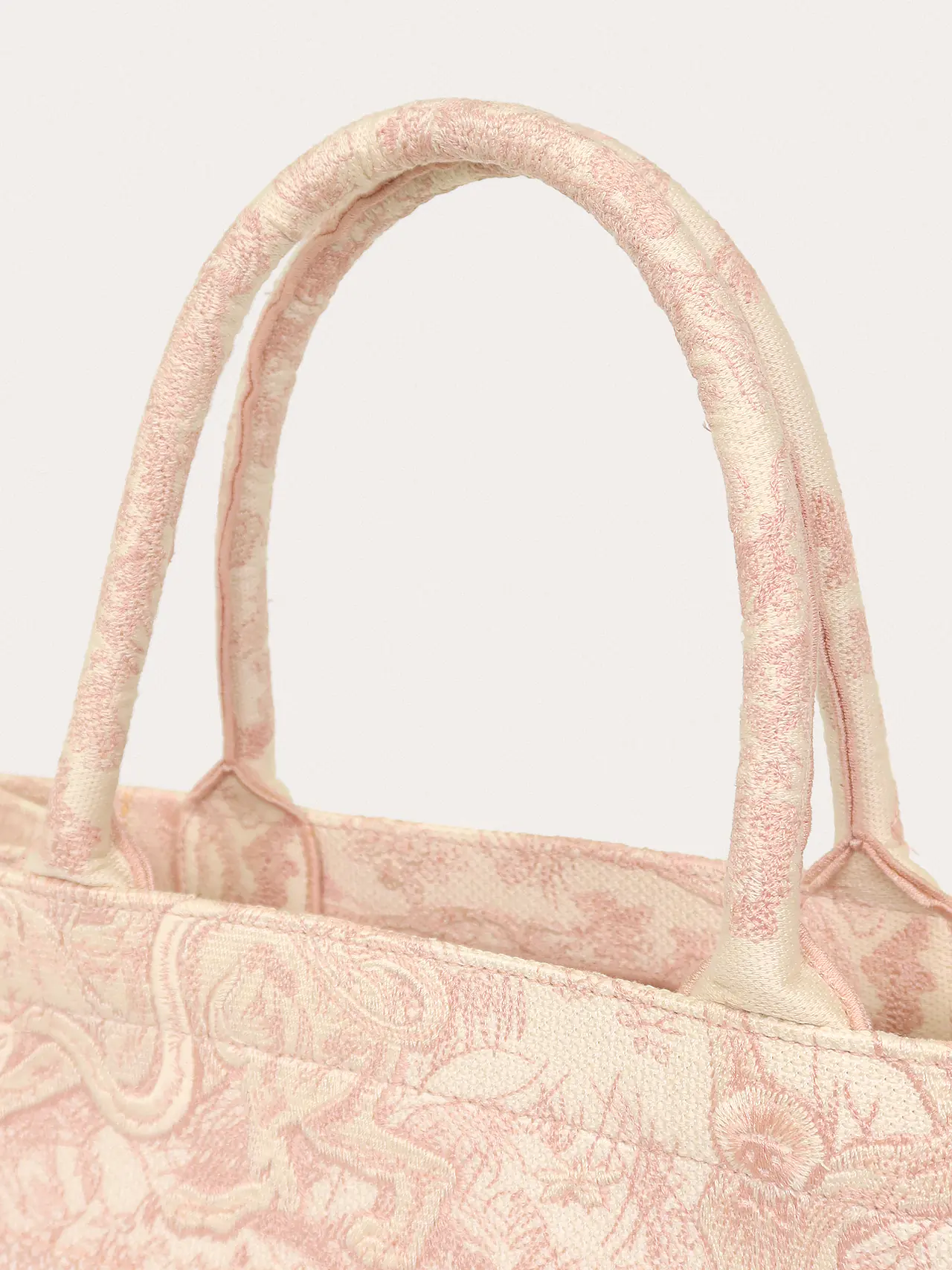 Book Tote Small - Master