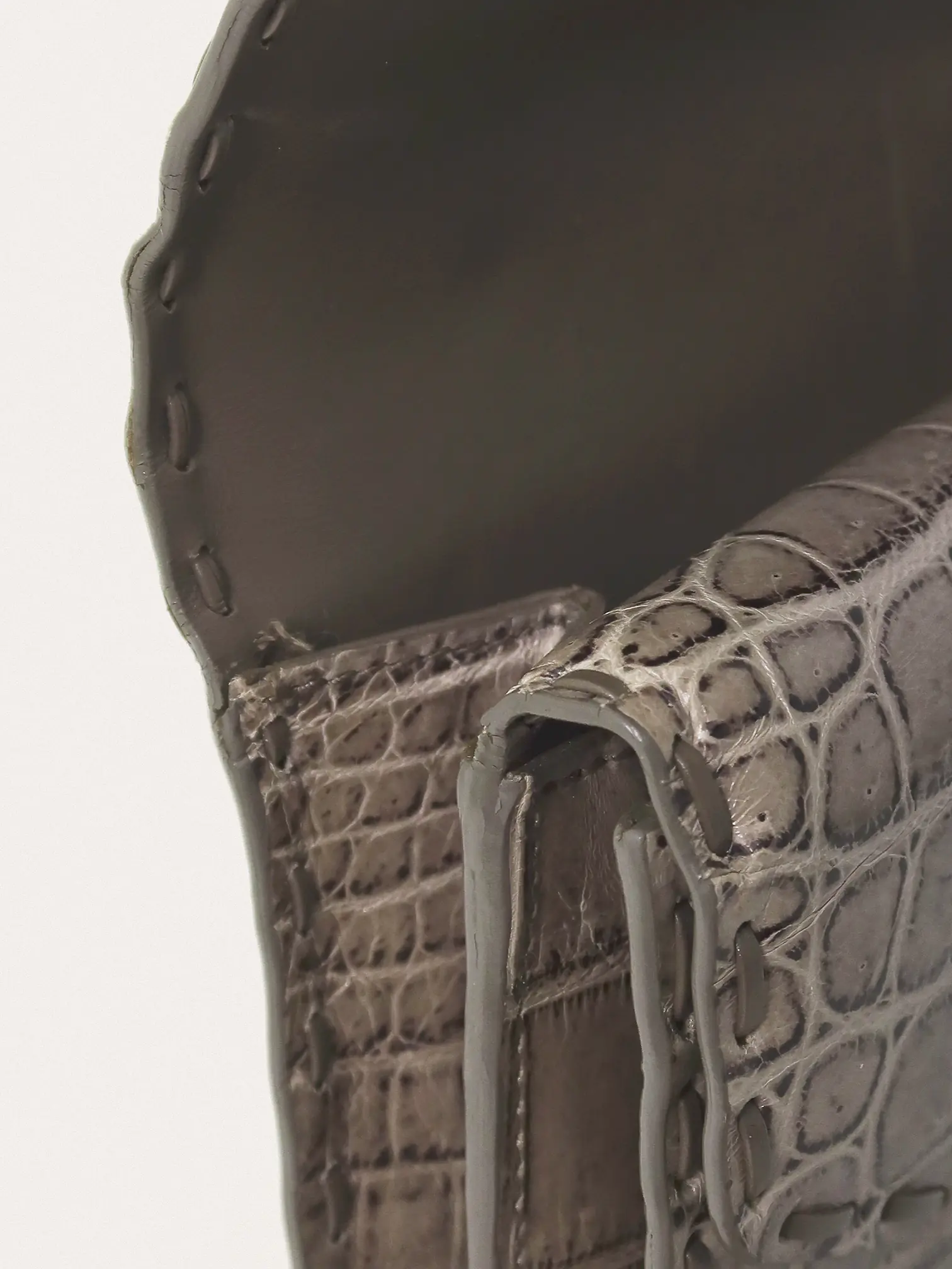 Crocodile Clutch - Master