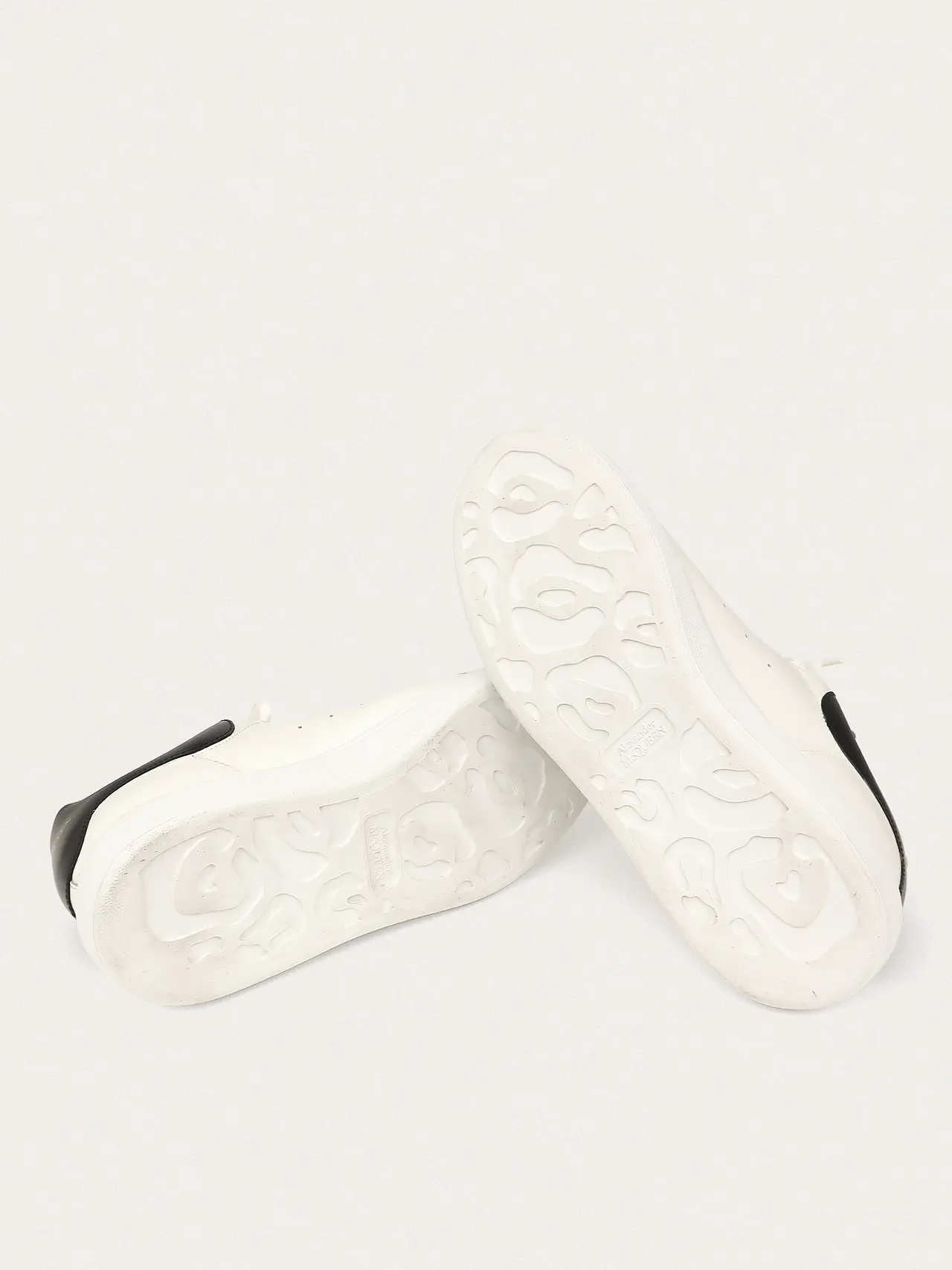Oversized Sneaker Off White/Black - Master