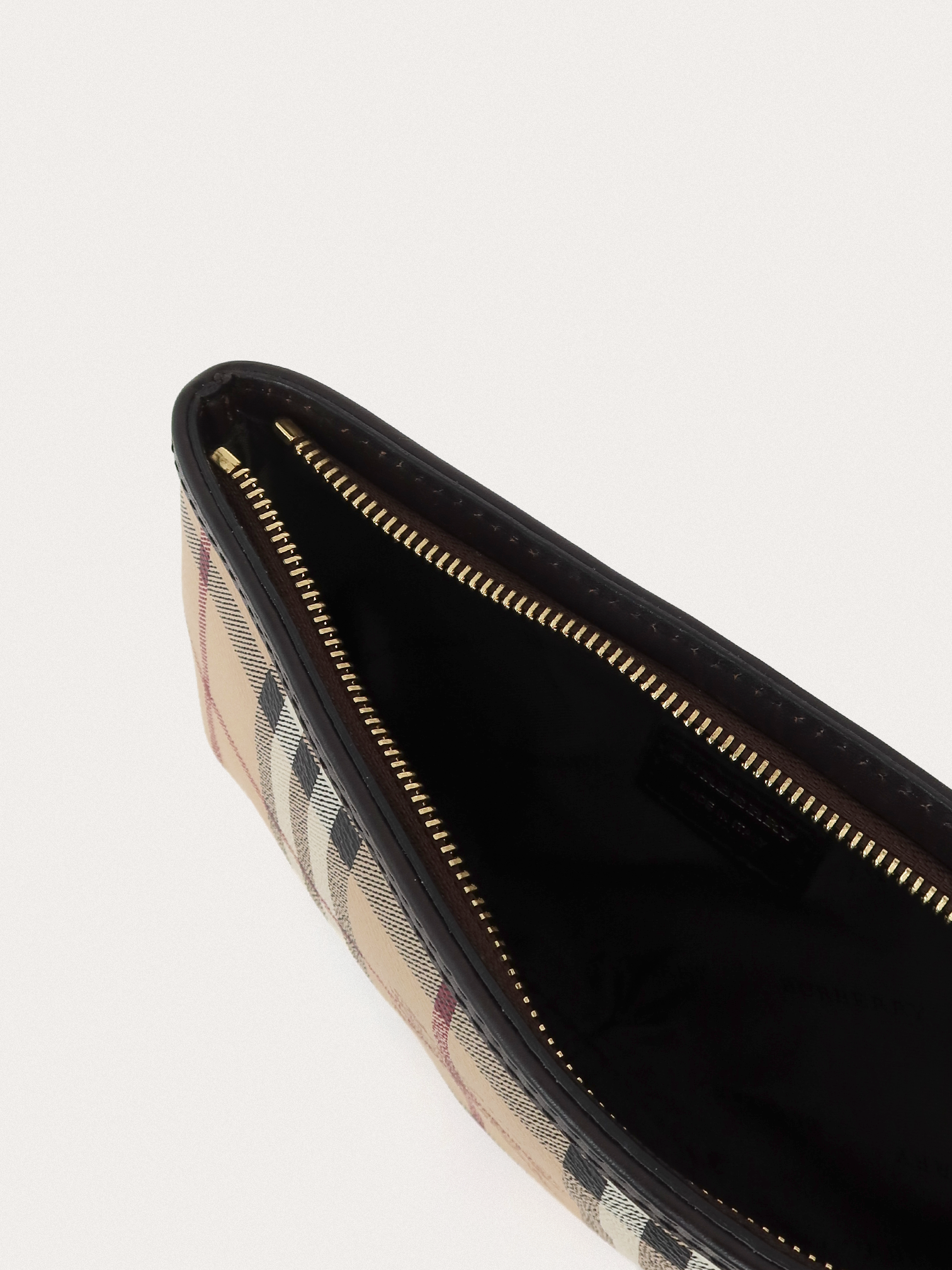 Burberry Haymarket Check Coated Anabel Whristlet Pochette - Master