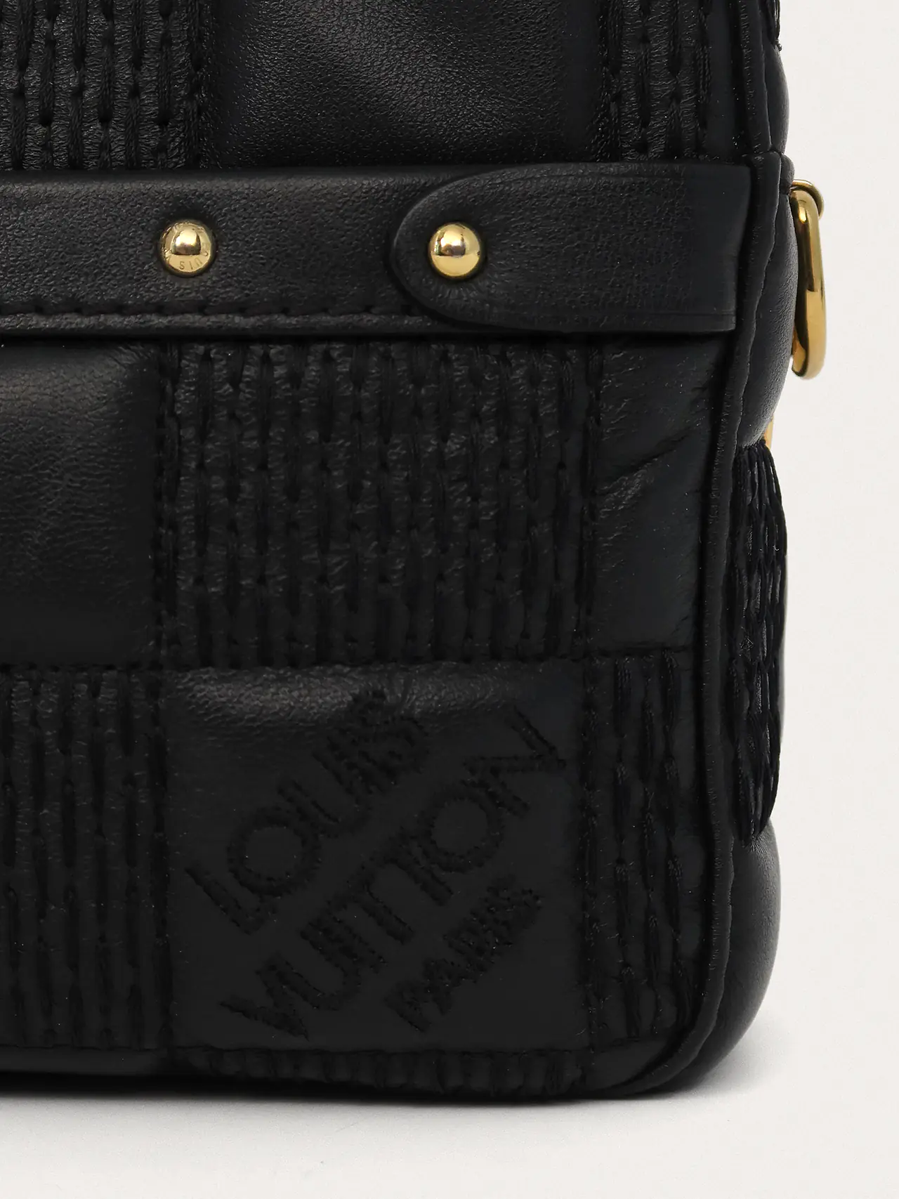 Louis Vuitton Troca - Master
