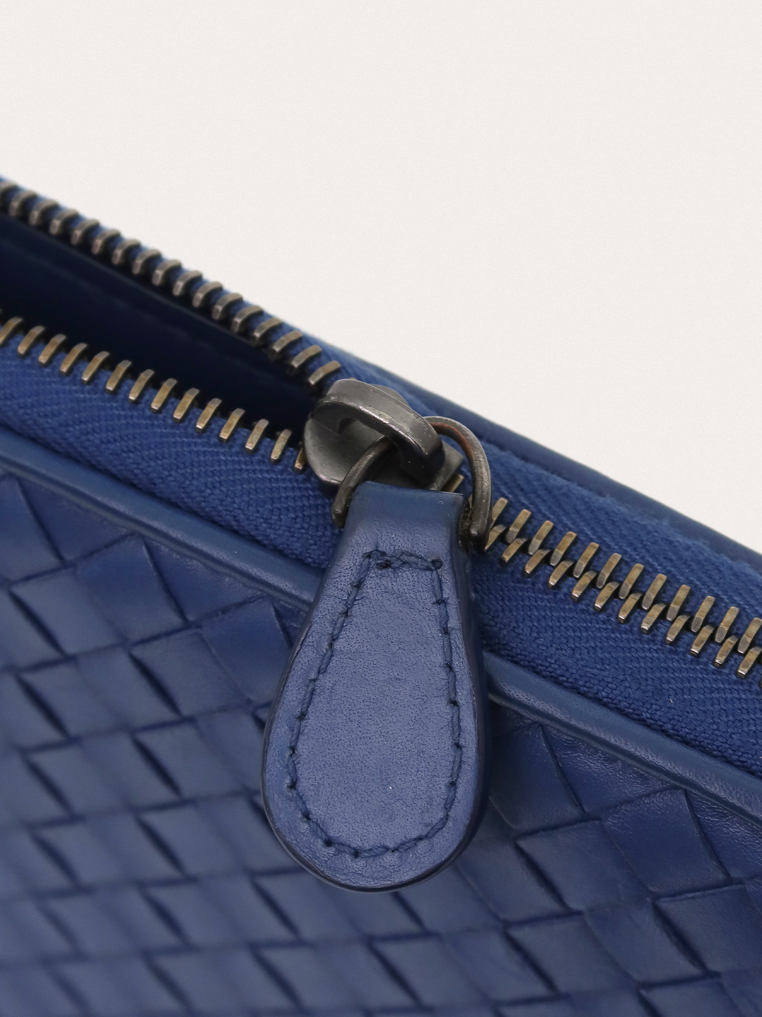 Bottega Veneta Intrecciato Zip Wallet - Master