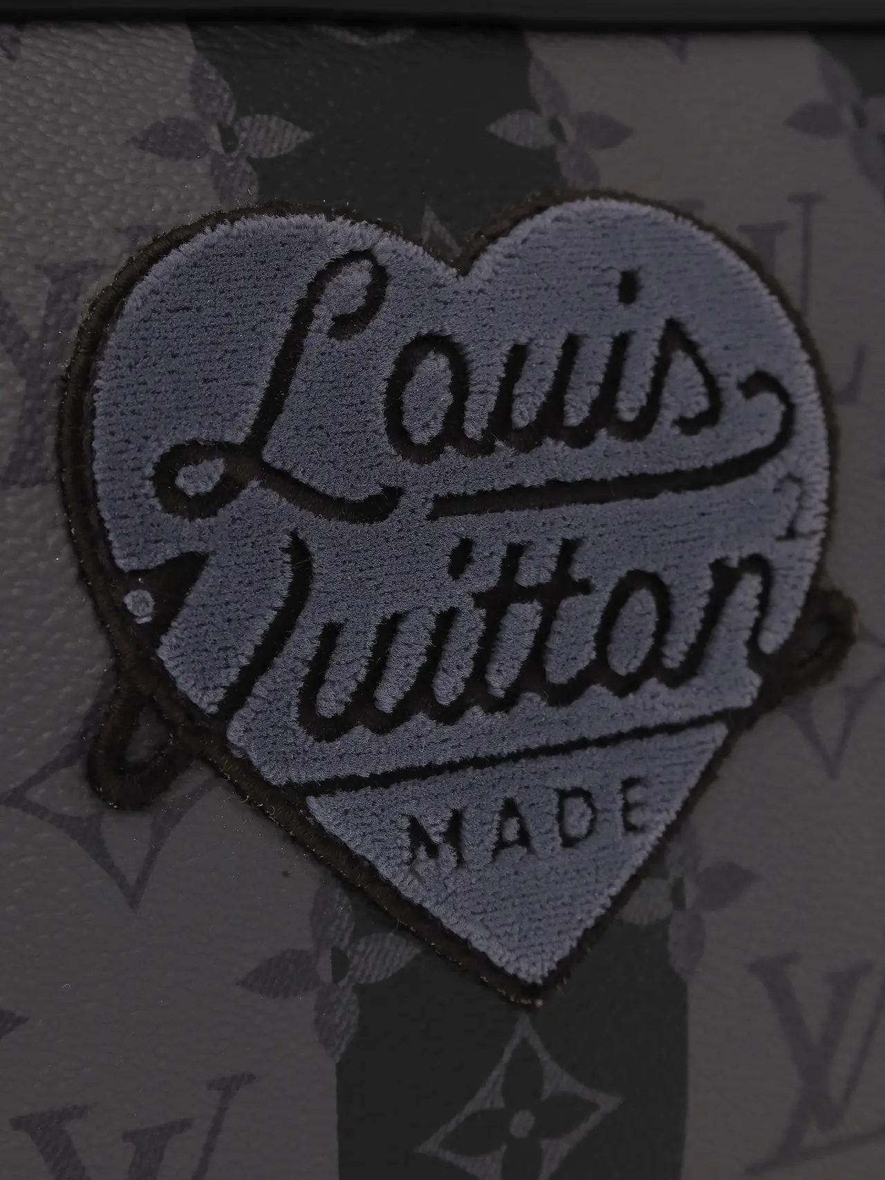 Louis Vuitton Nigo Modular Sling - Master