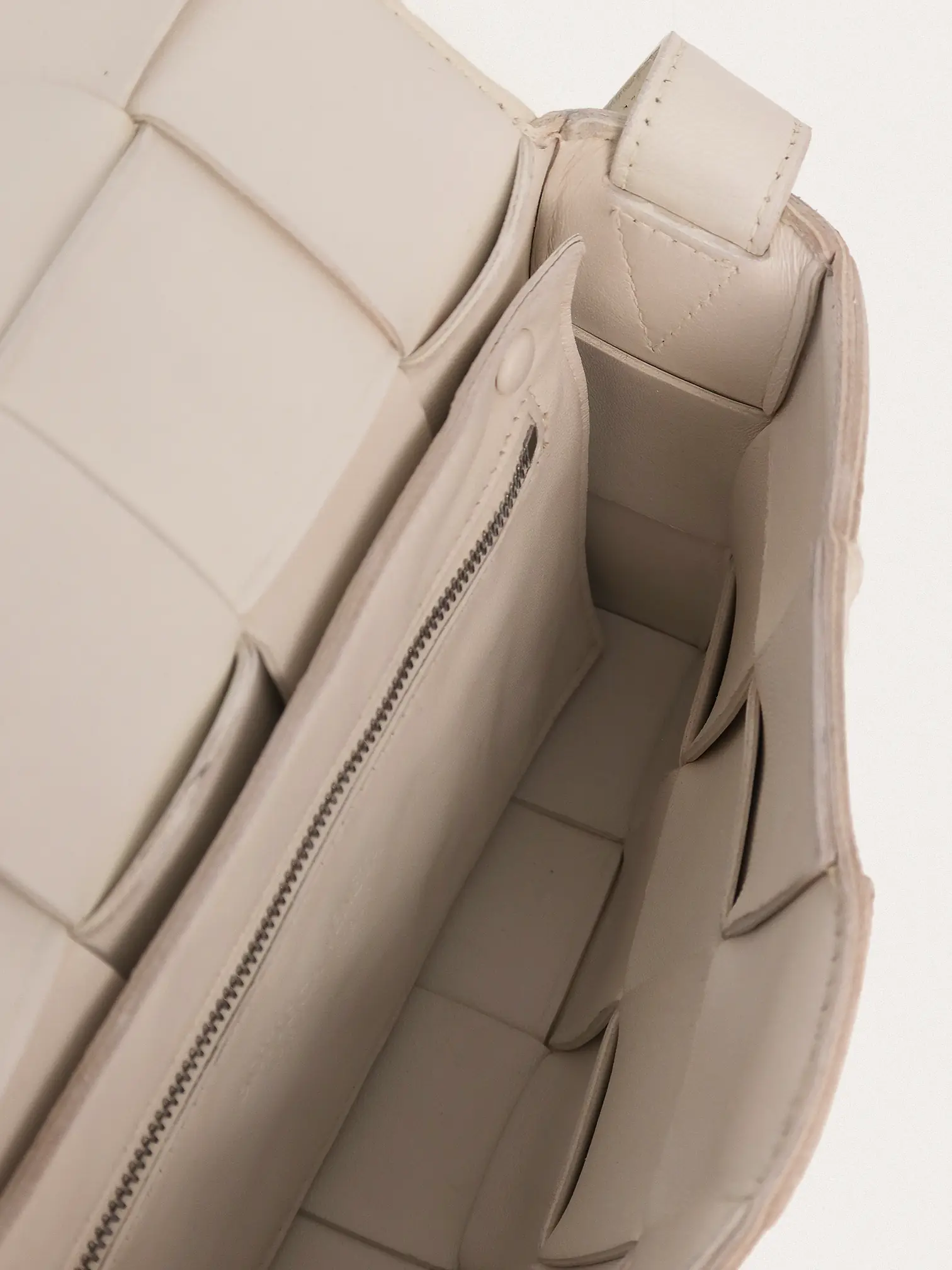 Bottega Veneta Cassette - Master