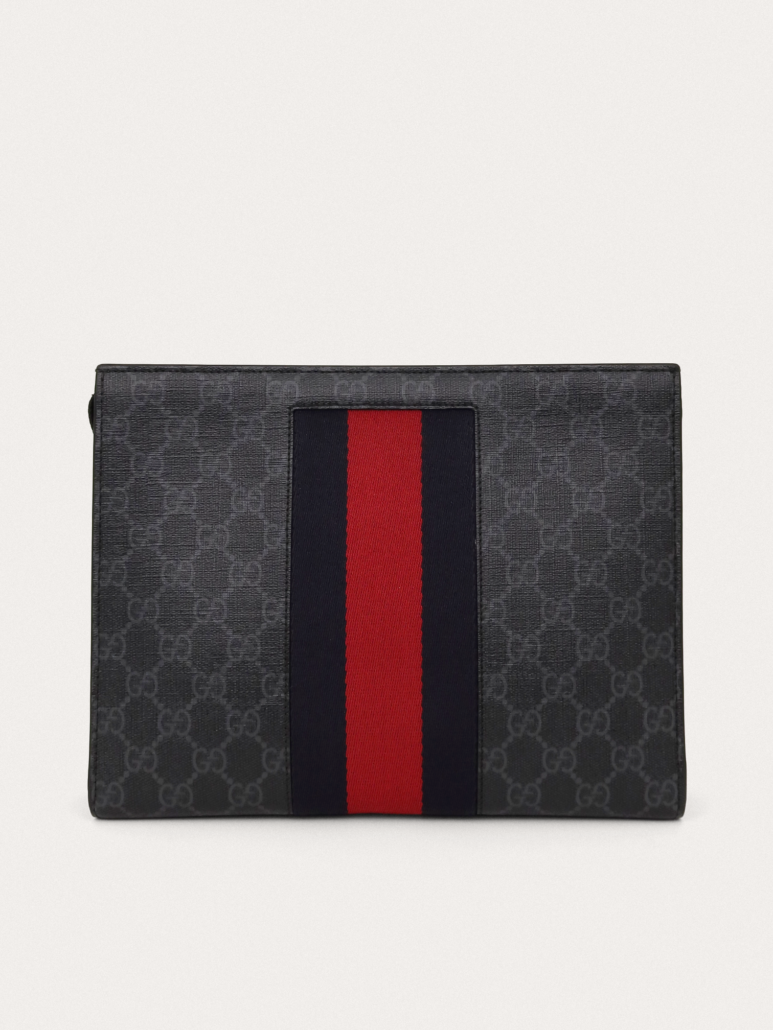 Gucci GG Supreme Clutch - Master
