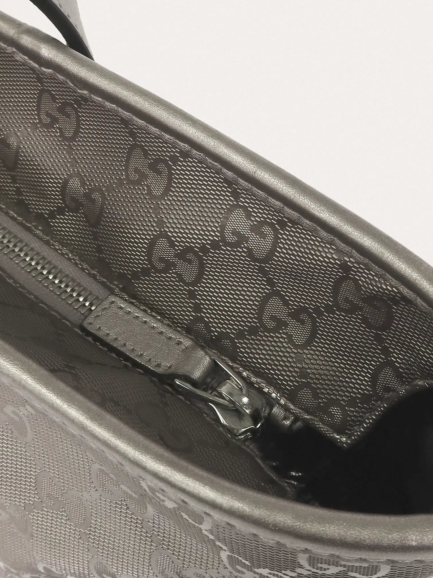 GG Supreme Tote - Master