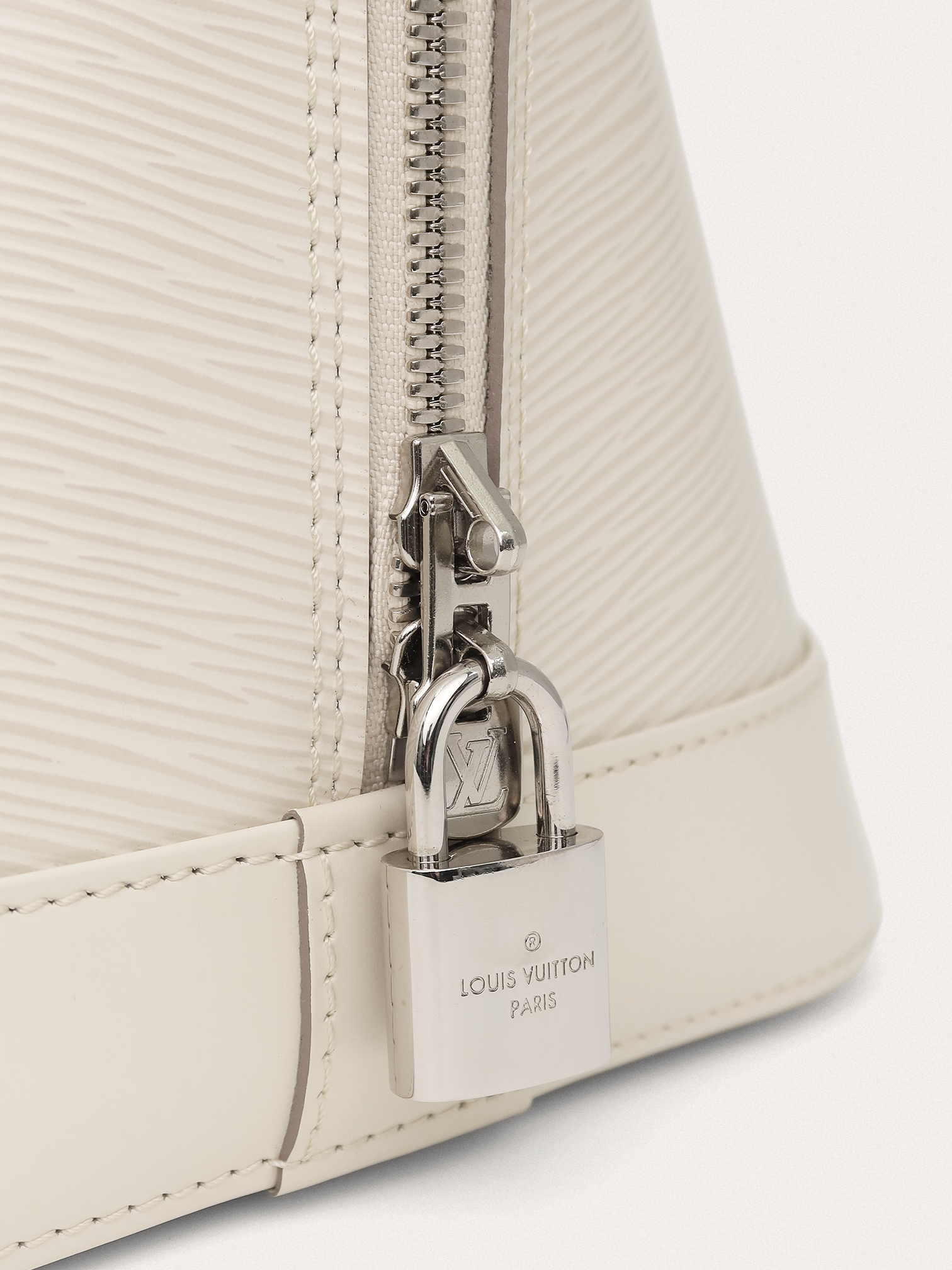 Louis Vuitton Alma GM - Master
