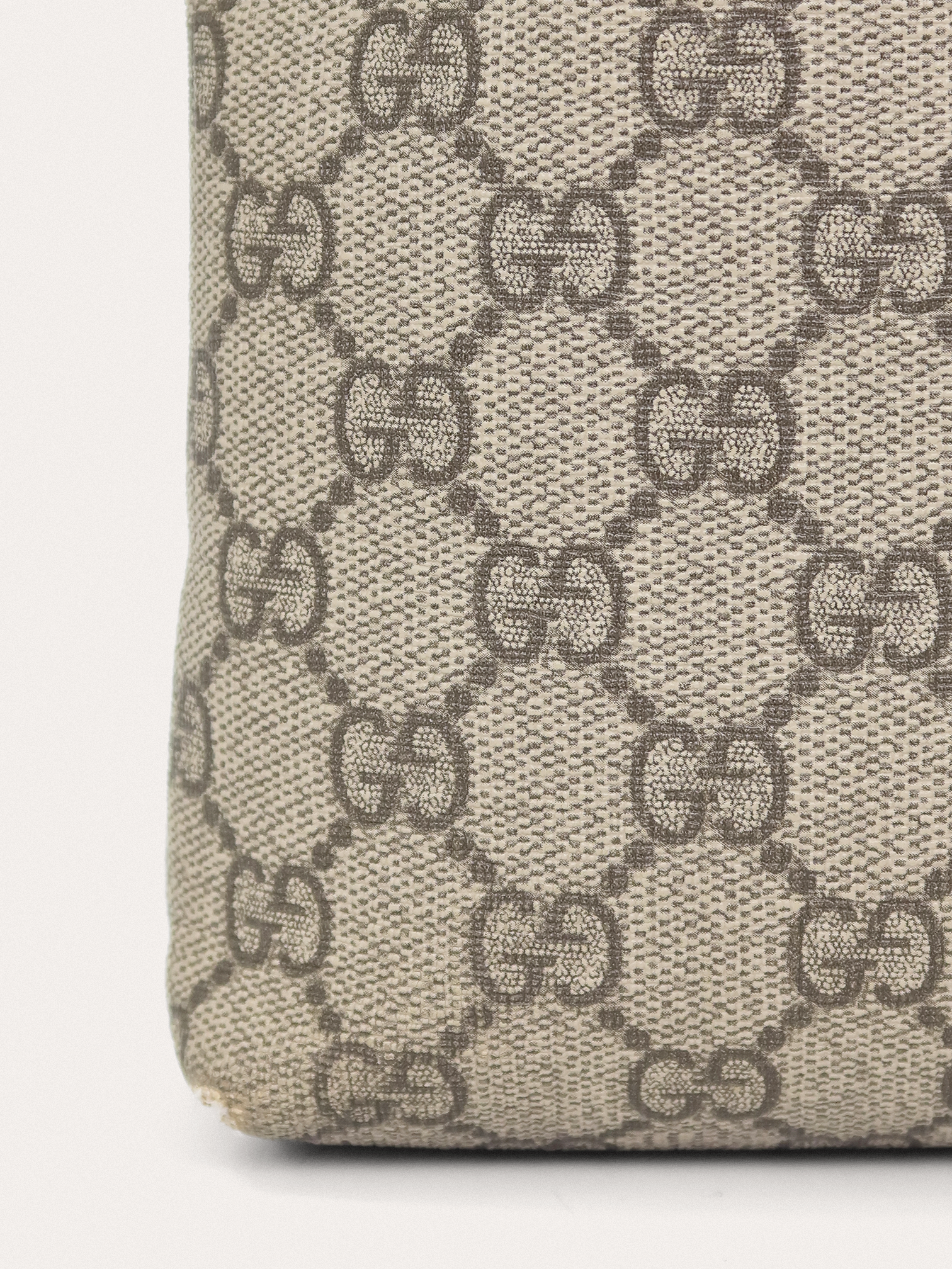 Gucci GG Supreme Monogram Web - Master