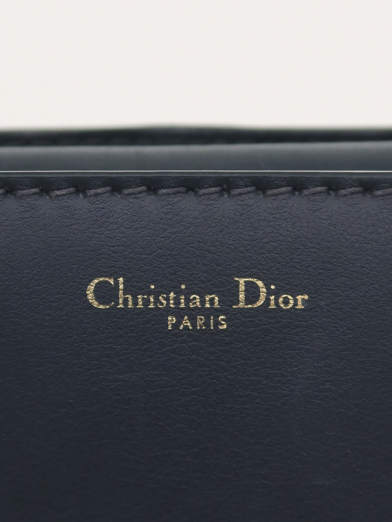 Christian Dior Dioravenue Bucket - Master
