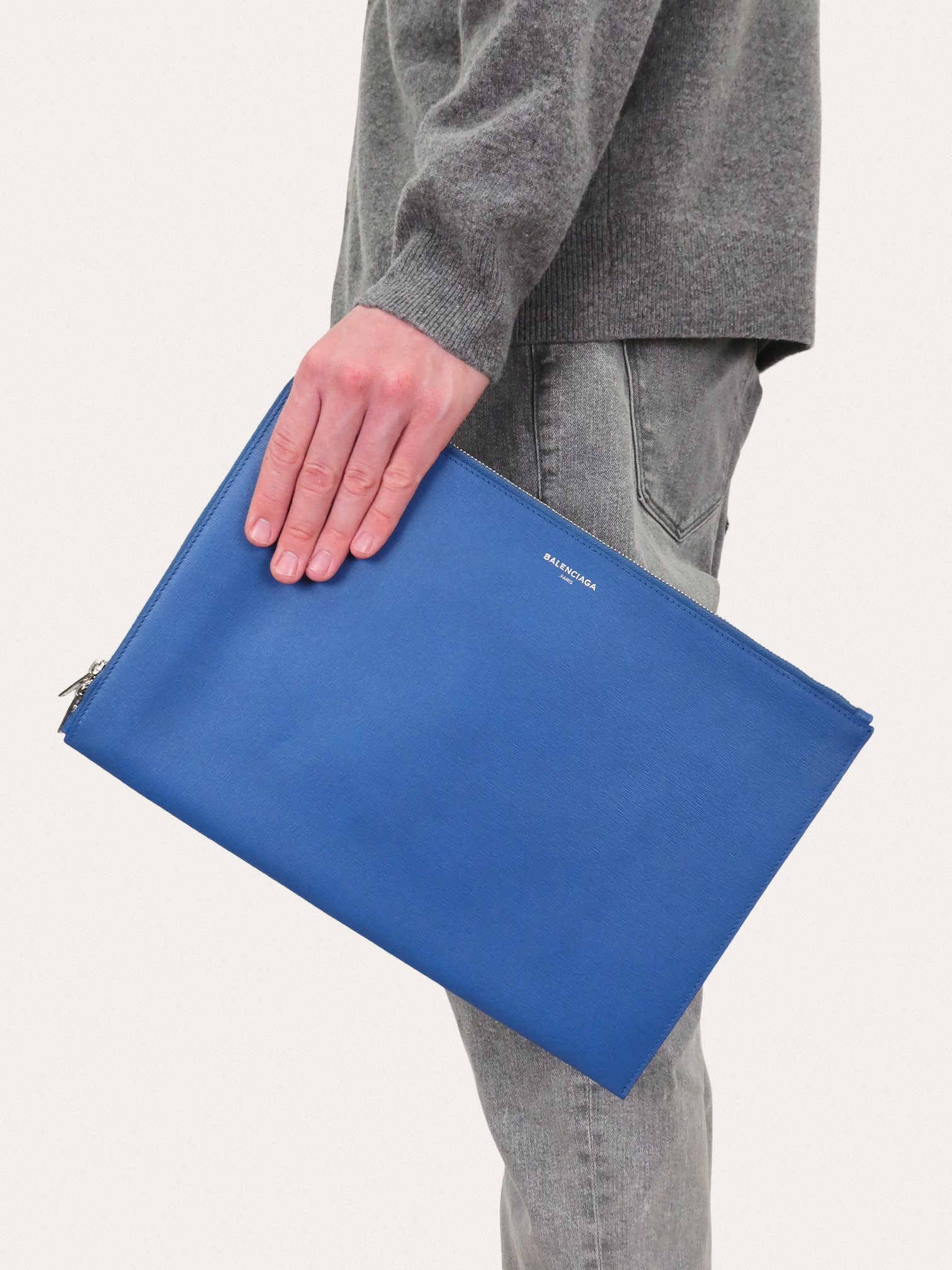 Balenciaga - Master