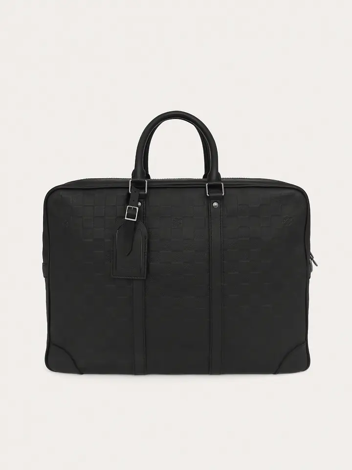 Louis Vuitton Porte Documents Voyage primary image