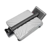 Торговые напольные весы M-ER 333 ACP-60.10/20 "TRADER" с расч. стоимости LCD "Индикация: ЖКИ Габариты: 610х400х760 мм Платформа: 520x420 мм Вес: 11 кгМаксимальный вес: 60 кг Минимальный вес: 200 г"