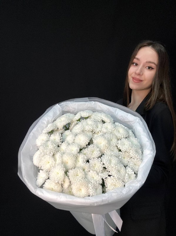 Букет махровые белые хризантемы (размер S)