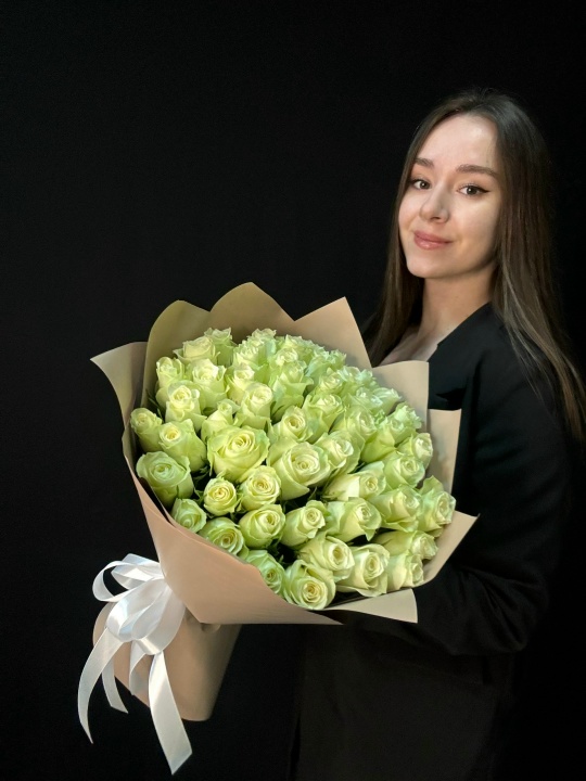 Букет 51 белая роза 