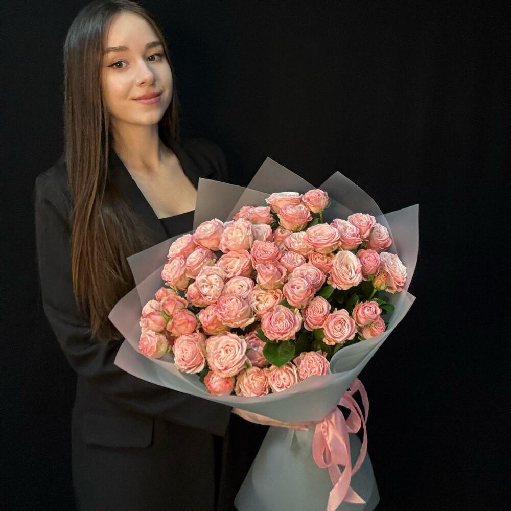 Букет кустовые пион розы Бомбастик S