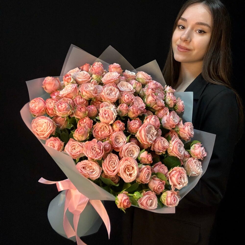 Букет кустовые пион розы Бомбастик M 