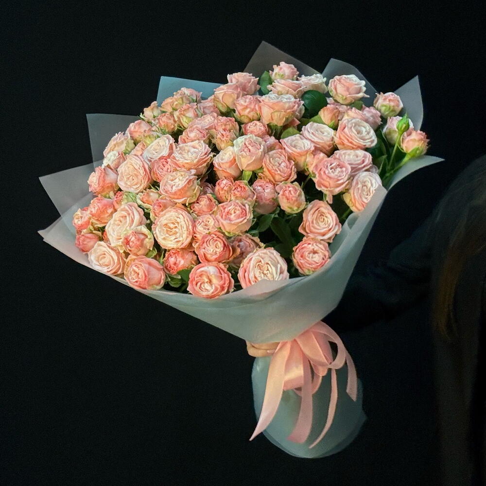 Букет кустовые пион розы Бомбастик M 