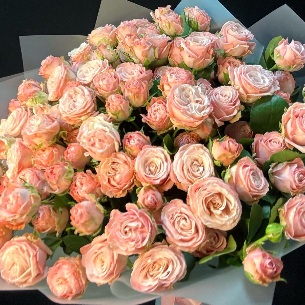 Букет кустовые пион розы Бомбастик M 