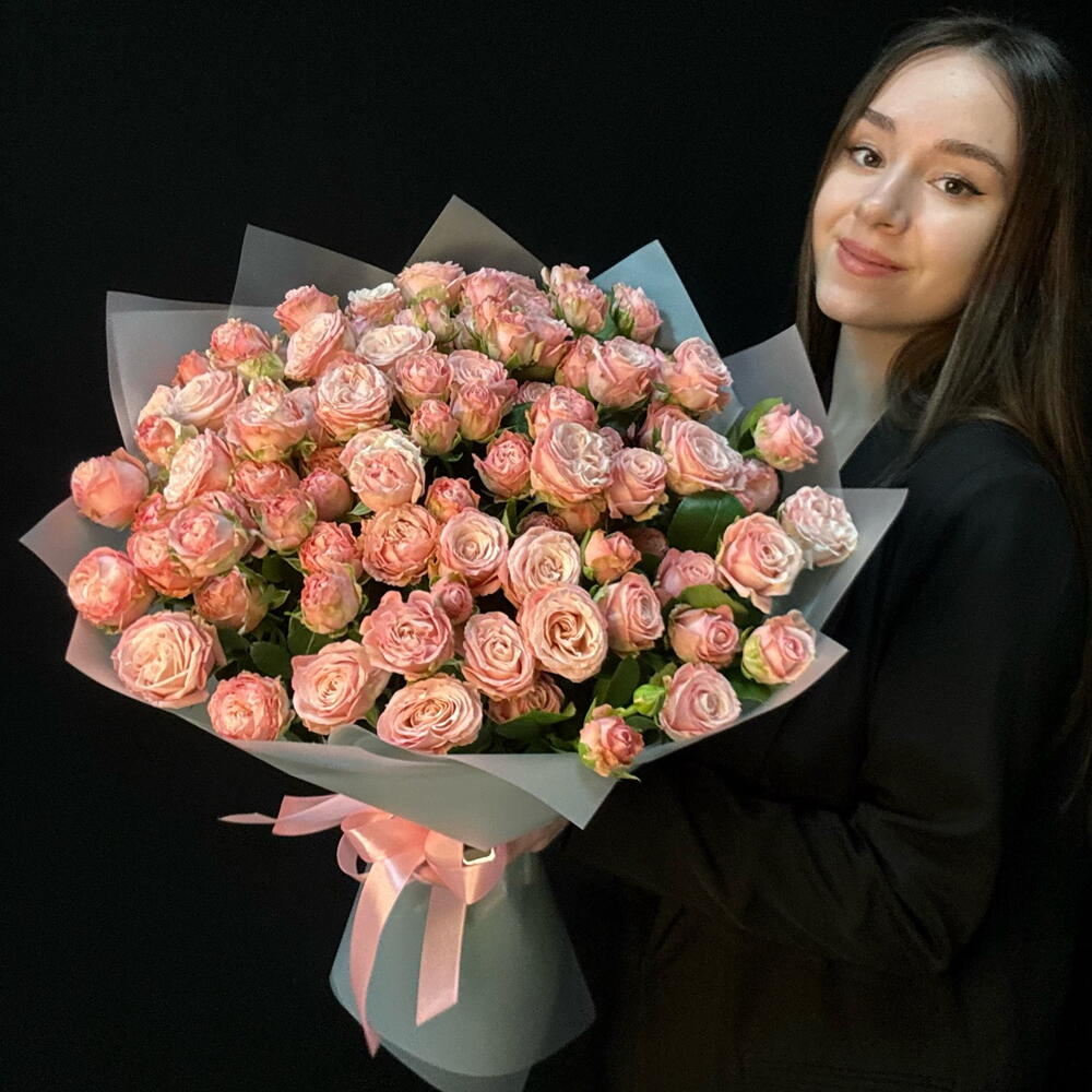 Букет кустовые пион розы Бомбастик M 