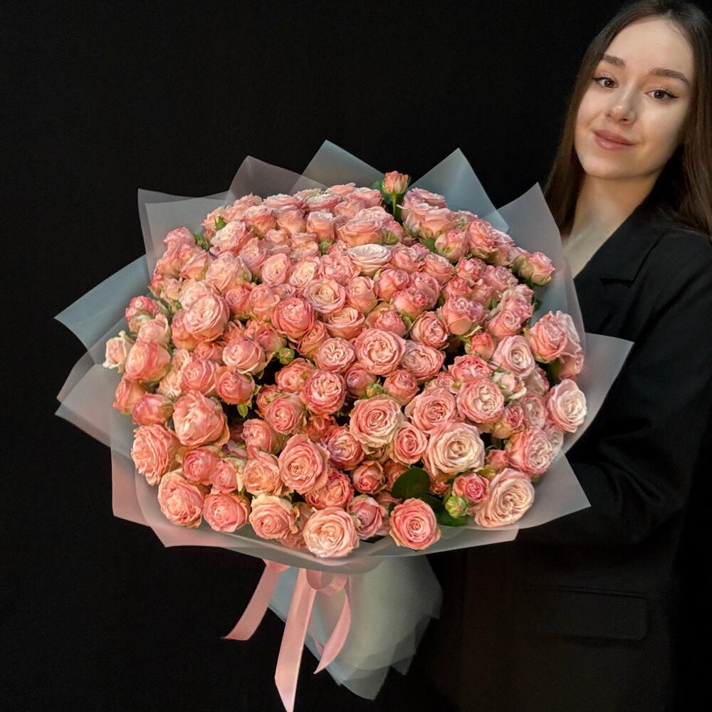 51 кустовая пион роза Бомбастик L