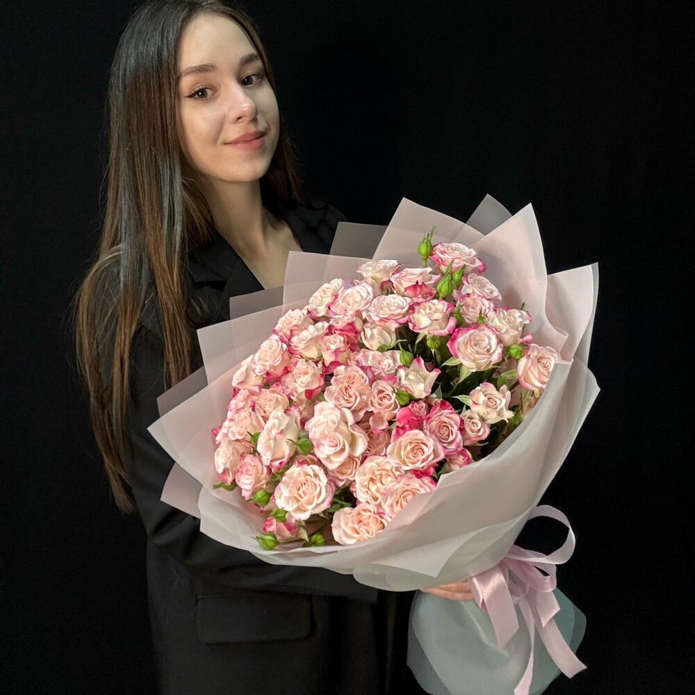 Букет кустовые розы Reflex (размер S) 