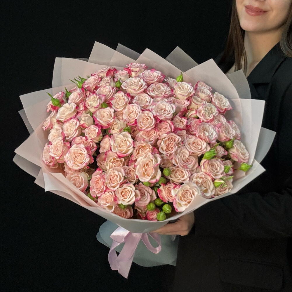 Букет кустовые розы Reflex (размер M)