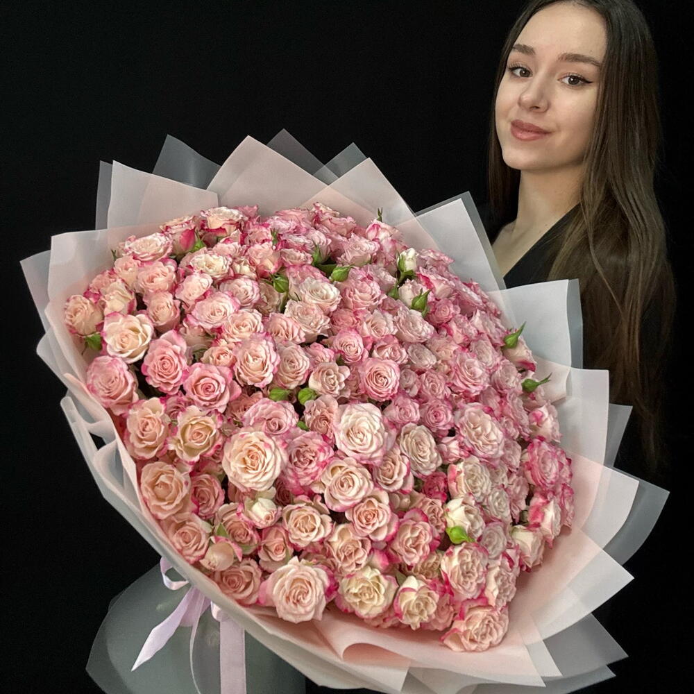 Букет 51 кустовая роза Reflex (размер L)