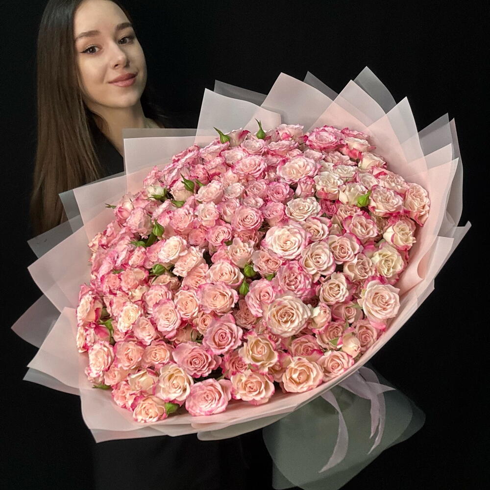 Букет 51 кустовая роза Reflex (размер L)