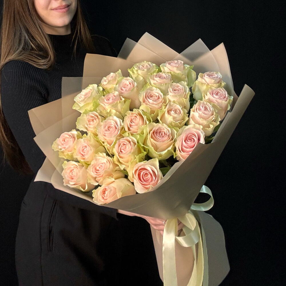 25 роз FRUTTETO (мб 302)